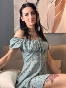 Public de Eva_Dzhuzo  8 Imagens