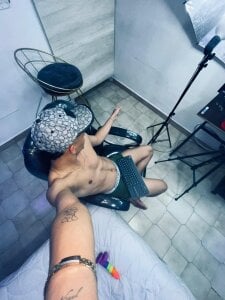 Ares_DAMM sexy ares 🍒🍒 Pic 3