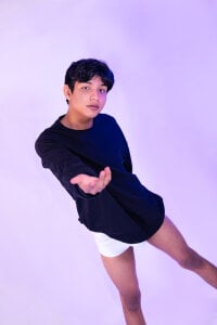 Liam_Sinclair 🙈🔥 “I get weak when you talk to me like that…” Pic