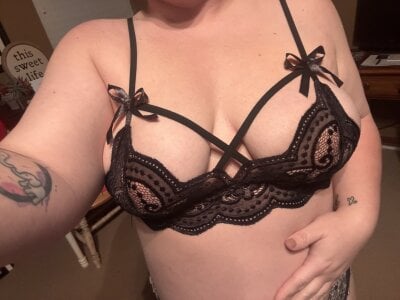 Artgirlie31 Would you like to see more? 圖片 8