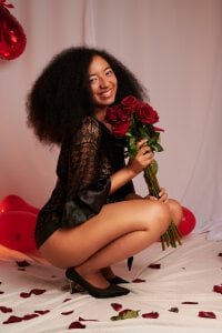 NAHOMI_MILLER Full of love Kuva 4