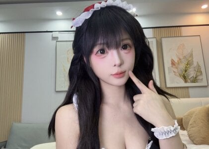 LOVE-001 小鱼 Foto