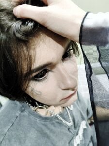 GraypacLiveのMisha (old version)の 9枚の写真