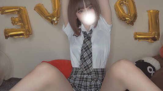 mikaofficial99 Public Pic 3