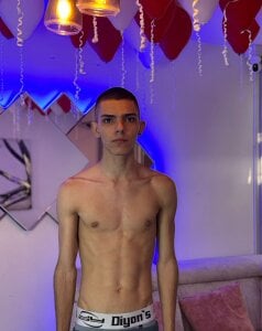 stangirls_ SANTIAGO Poză 4