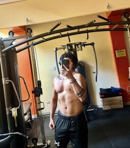 Gym de ikkipro  Imagens