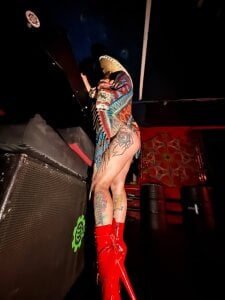 strip_dancer My job Gambar 5