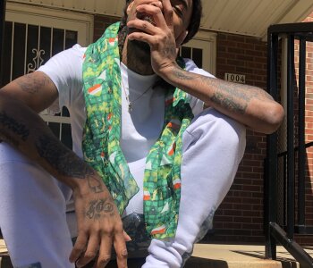 xMrFaceFuxkerx Public Gambar 2