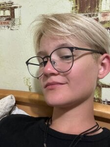 LunaDoreann Homegirl Gambar 2