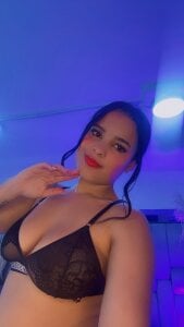 LunaVera21 Public Pic 2