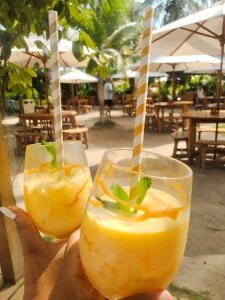 lucia_sweet08 Beach Pic 2