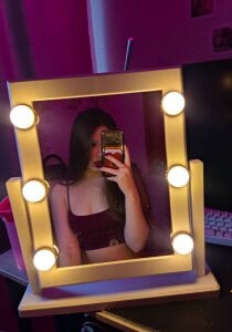 GloriaWalkerJr Public Pic 9