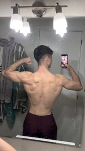 Posing de Alepleasure05  2 photos