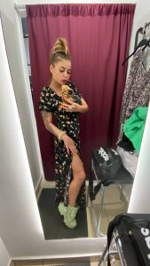 LeilaVixen Public Pic 5