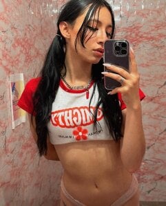 Sofi_Jonesss Public Pic 2