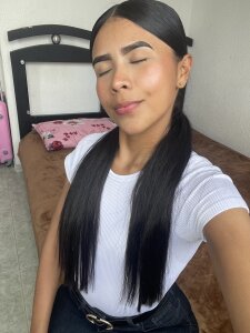 skinny_leila Public Pic 4