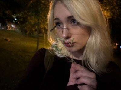 StellaZeolla Daily Bits Pic 2