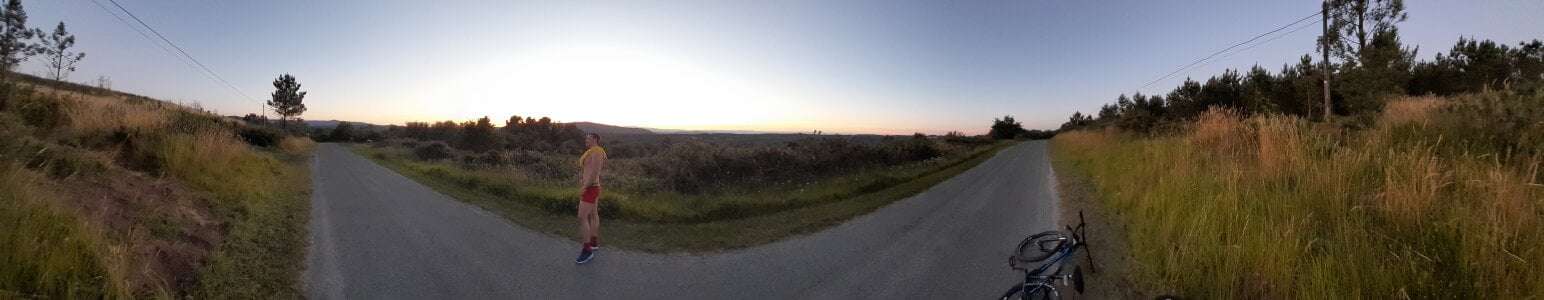 Neil_and_isaac a hotest boy in a sunset Pic 3