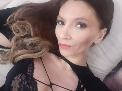 VivianneStein once you go black you never come...? Pic 7