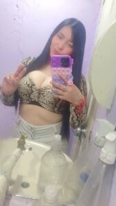 Sammy-Hot_ Public Pic 8