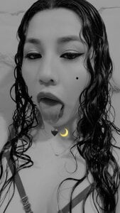 hade_cute: 🥵🤤 ( 2 фото)