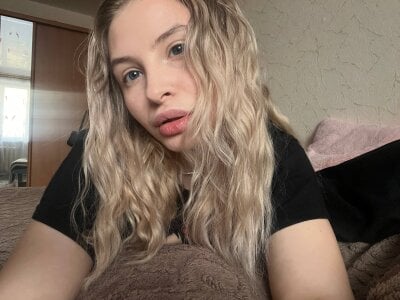 TassyBennett Public Immagine  4