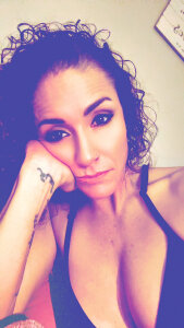 More pics de PetitemarieeThaReal Foto 2