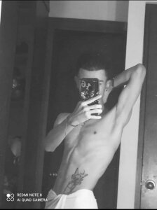 latinskinny_ sexy photos Pic 2