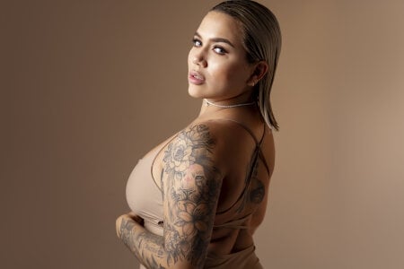 SalomeStorm_ Sensuality 💎 Foto 2