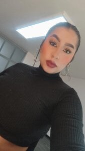 Carolina_Arias Control is an art. And I, darling, am the artist. Pic