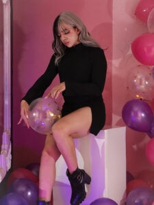 JustinePerry Thank you ! we reach 12 thousand followers ❤ Pic 4