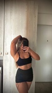 EveEvian maybeee u guysss missed meee Pic 5