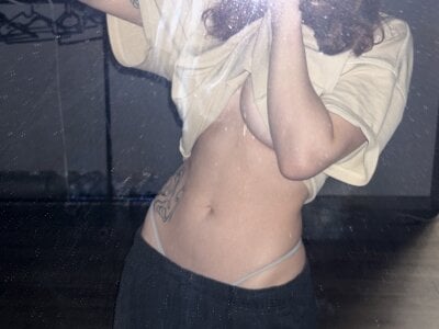 katexxxx: some naughty stuff on mirror 🫣 ( 3 фото)