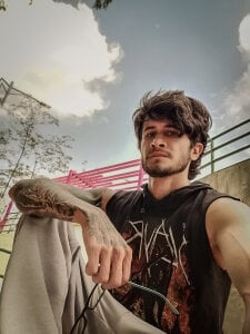 Loggan_donnelly Sun Hình 2