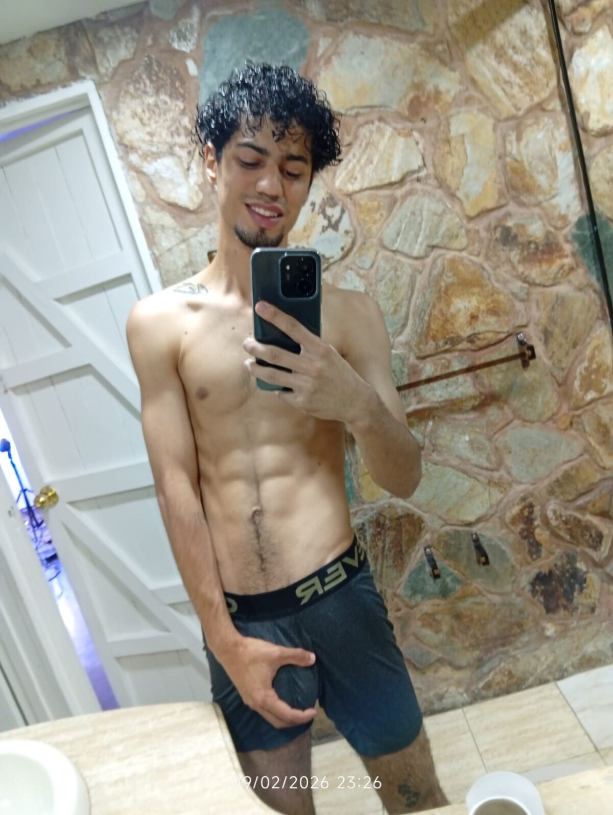 Chris_Angel_ Trending Plaatje 985