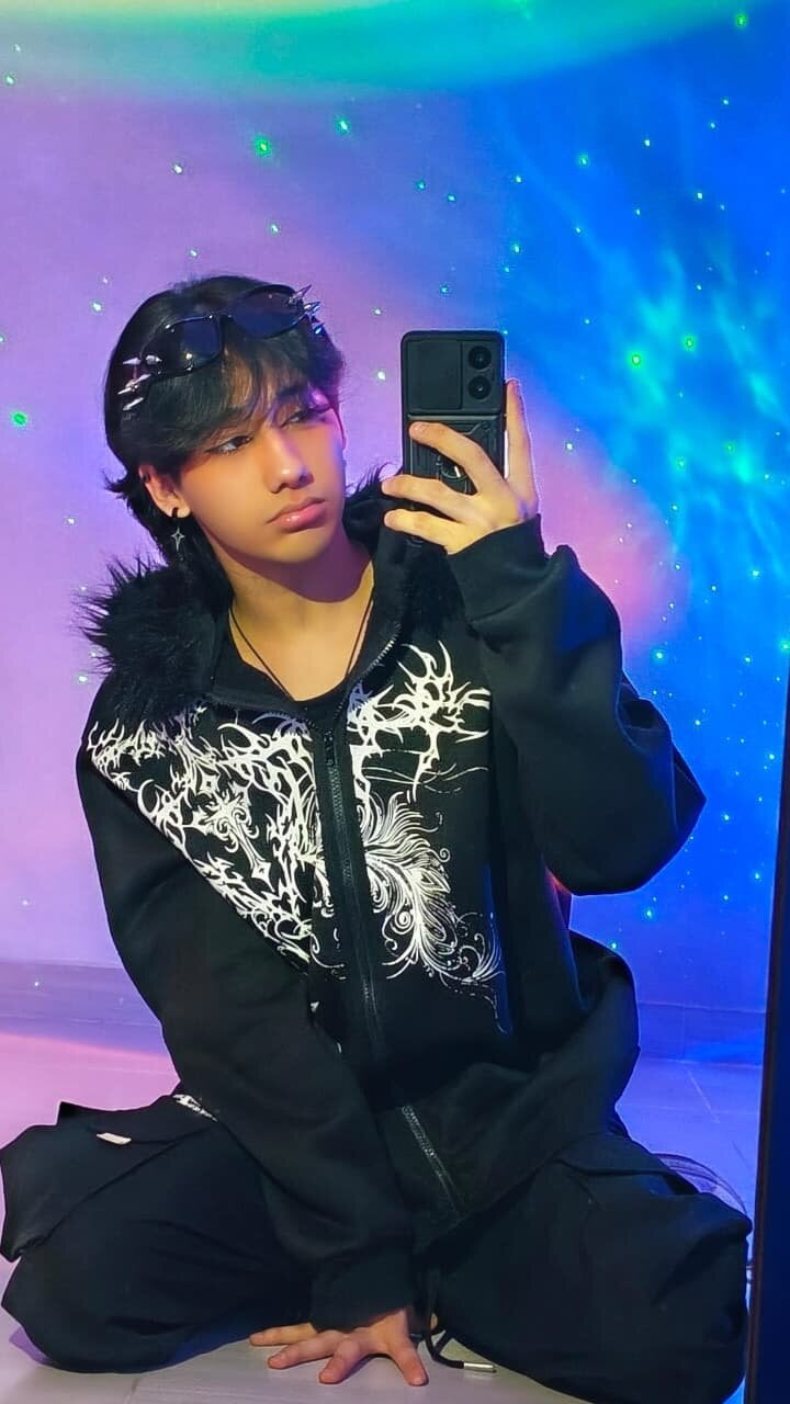 Lovers_21 Gambar Trending 9233