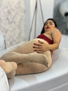 aura_sanders1 Public Pic 9