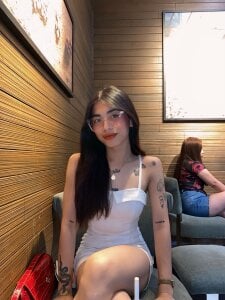 lunawackerdate luna in public图片