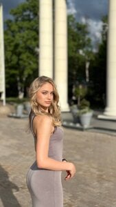 JodyHallett Public Pic 2