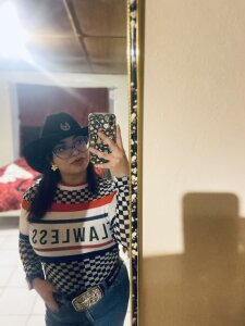 Lucrecia_33 Vaquera Pic 5