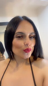 CharlotteCottinのLove 🌹🥵の 4枚の写真