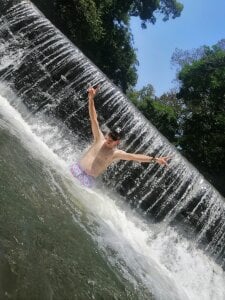 resting de themaykiin18  4 Imagens