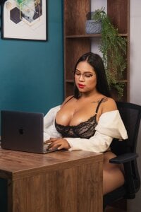 Selena-CarterPending Matters 😈🔥 Bild 2