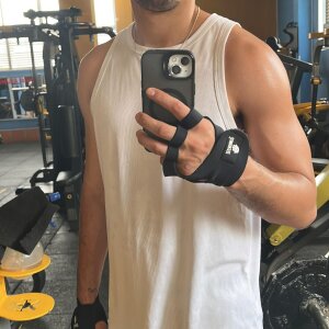 santiago_rick Public Pic 4