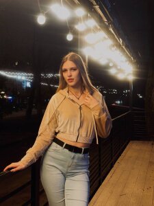 KimberliDean cold weather won't stop me from warming you up with warmth 🔥 Pic