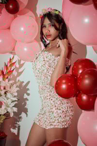 Faces and Curves od KendallArdent  2 snímek