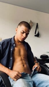 Public od im_liam_  3 snímek