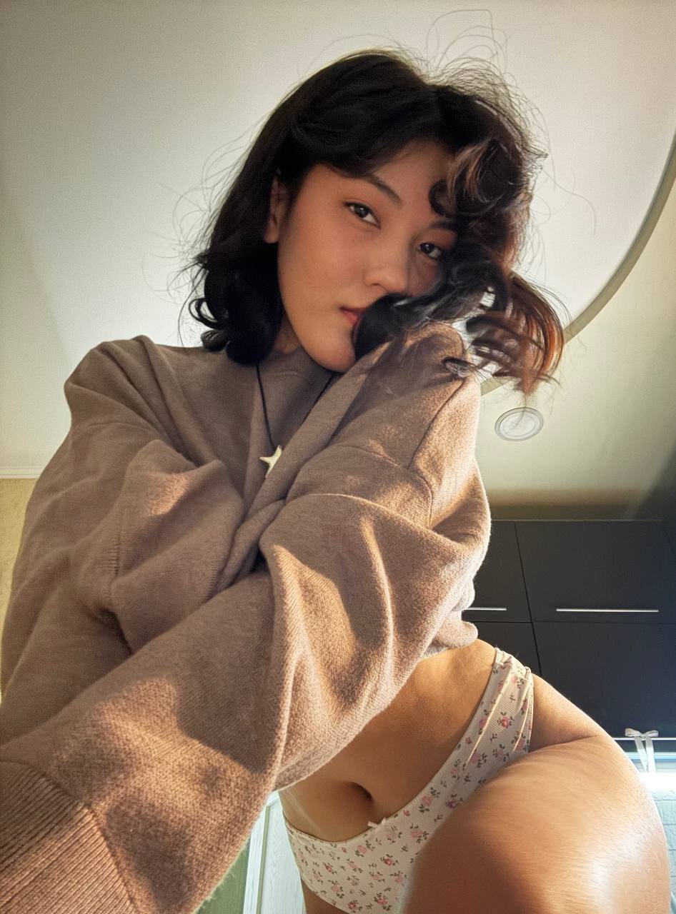 ภาพที่กำลังนิยมของ MoiraEger  33