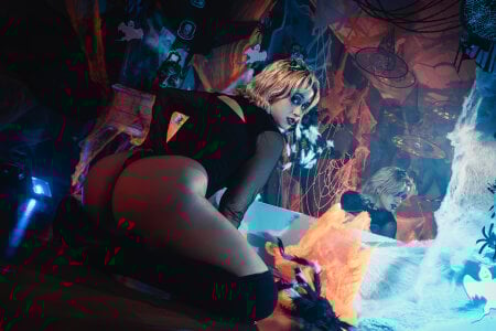 Navier__ HALLOWEN PICS Pic 2