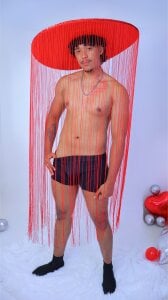 me and him od Horny_tgn  2 snímek